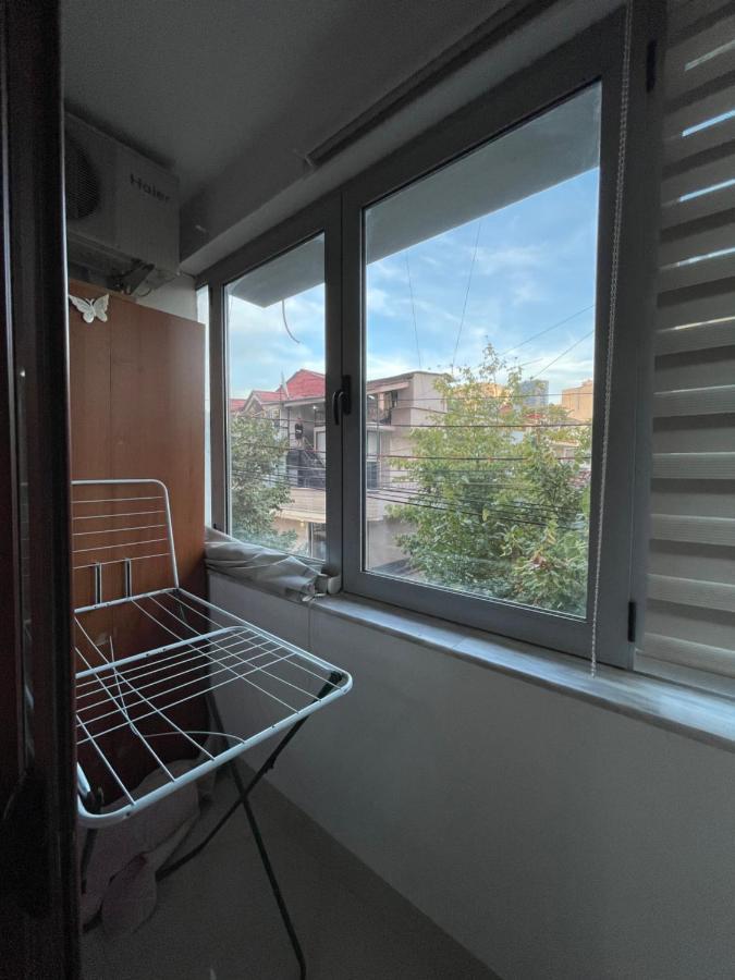 Lovely Apartment In The Heart Of Tiranë Luaran gambar
