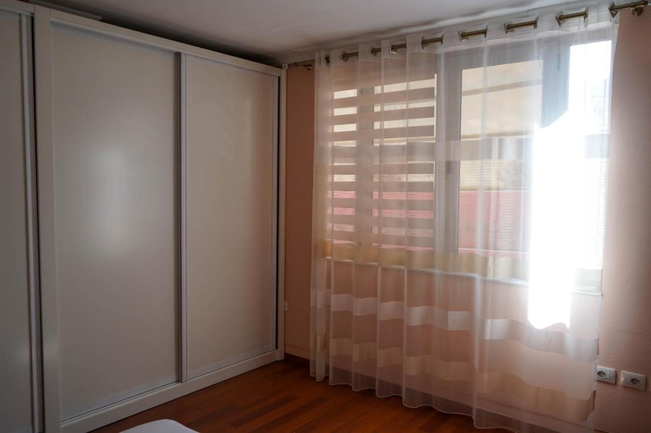 Lovely Apartment In The Heart Of Tiranë Luaran gambar